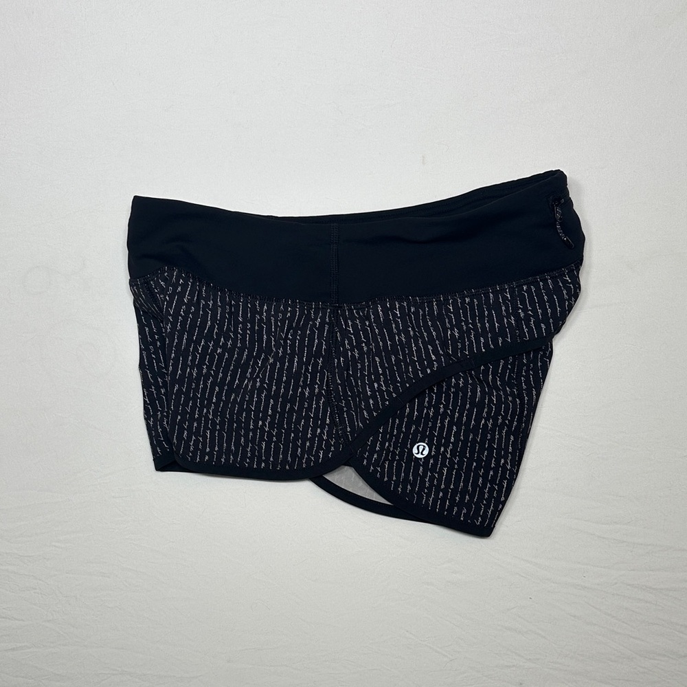 lululemon athletica Black Speed Short Size 4 Running Athletic - Picture 3 of 6